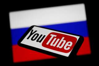 Youtube a fermé le compte du parlement russe sur sa plateforme, provoquant la colère de Moscou.