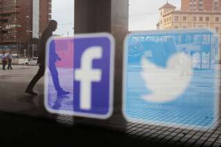 Twitter, Facebook... Attention, lire des opinions divergentes sur les réseaux sociaux peut entraîner une grave radicalisation politique