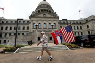 Le Mississippi va changer son drapeau, le dernier à arborer un symbole confédéré