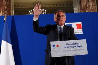 Pourquoi le mot moralisation a disparu du nom de la loi présentée par François Bayrou