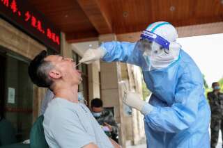 Depuis qu'elle a contenu l'épidémie de coronavirus, la Chine est extrêmement précautionneuse avec la possibilité de résurgence du virus.