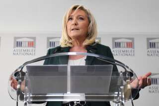 Marine Le Pen s'assure le soutien des anciens amis de Dupont-Aignan pour 2022