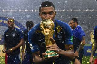 Classement Fifa: la France championne du monde prend la tête, une première depuis 2001
