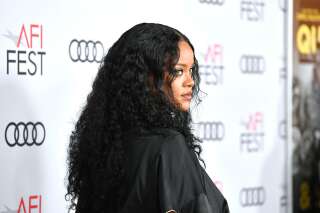 Rihanna ressort sa coupe mulet