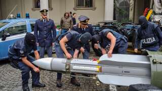 Saisie d'un missile chez des sympathisants néo-nazis en Italie, juillet 2019