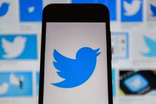 Twitter devra détailler ses moyens de lutte contre la haine en ligne, confirme la justice