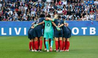 Ce mercredi 25 mai, à quelques jours de l'Euro féminin, l'équipe de France de football a dévoilé ses maillots pour la compétition (photo d'archive prise durant la Coupe du monde 2019 lors d'un match à Nice).