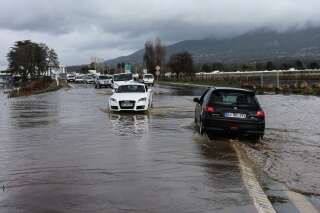 Inondations et aéroport fermé en Corse, la météo ne va rien arranger