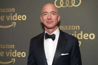 Jeff Bezos d'Amazon accuse un tabloïd de 