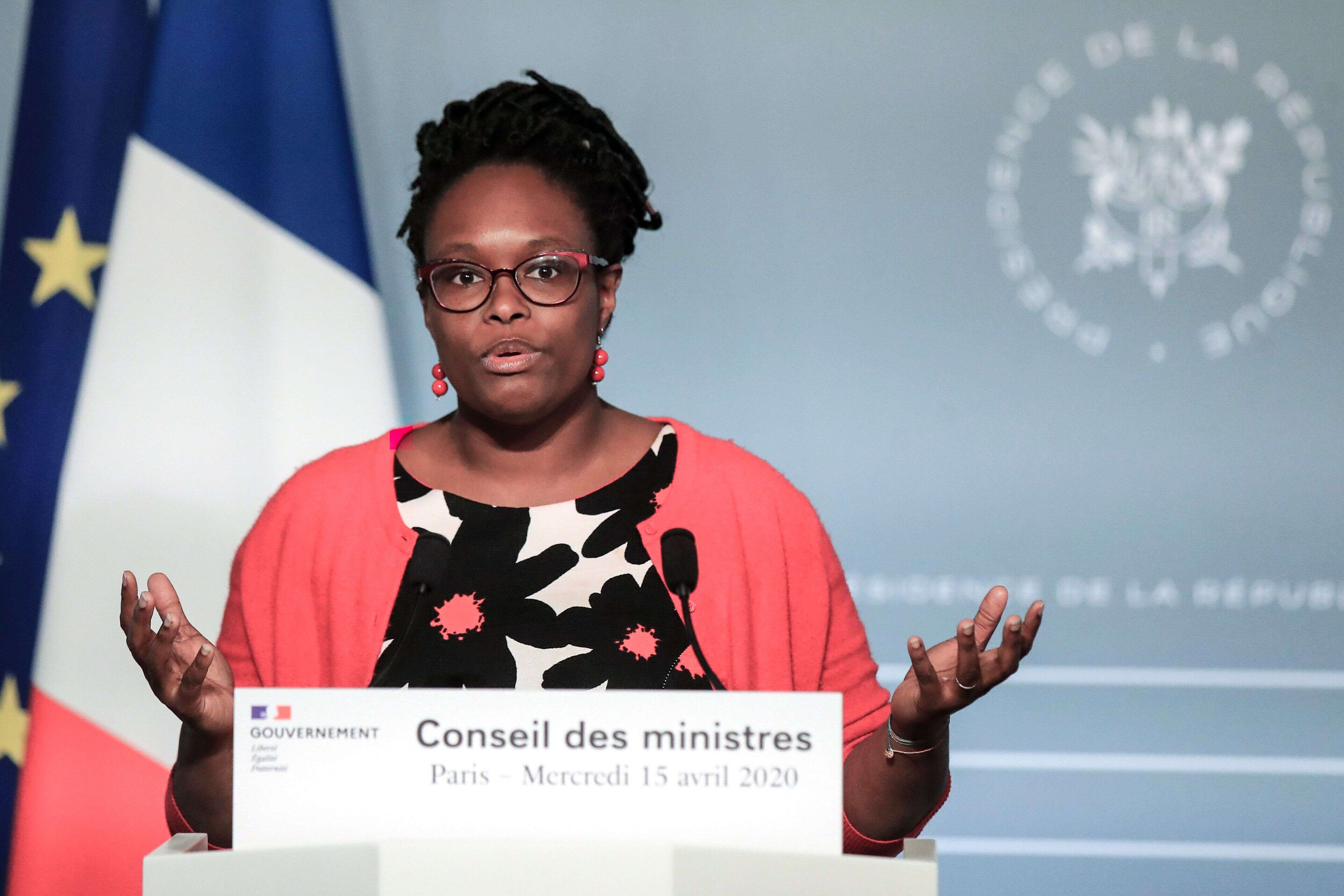 Sibeth Ndiaye, ici s'exprimant lors d'une conférence de presse à l'Élysée le 15 avril 2020.