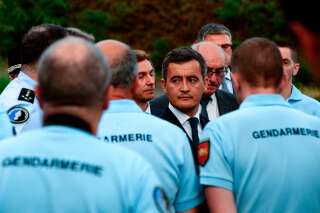 Gérald Darmanin (ici lors de l'hommage à Mélanie Lemée le 7 juillet 2020), est favorable à l'obligation de flouter le visage des policiers sur les images diffusées à la télévision et sur les réseaux sociaux.