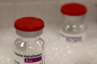 Vaccins: AstraZeneca et l'UE annoncent un accord mettant fin à leur contentieux