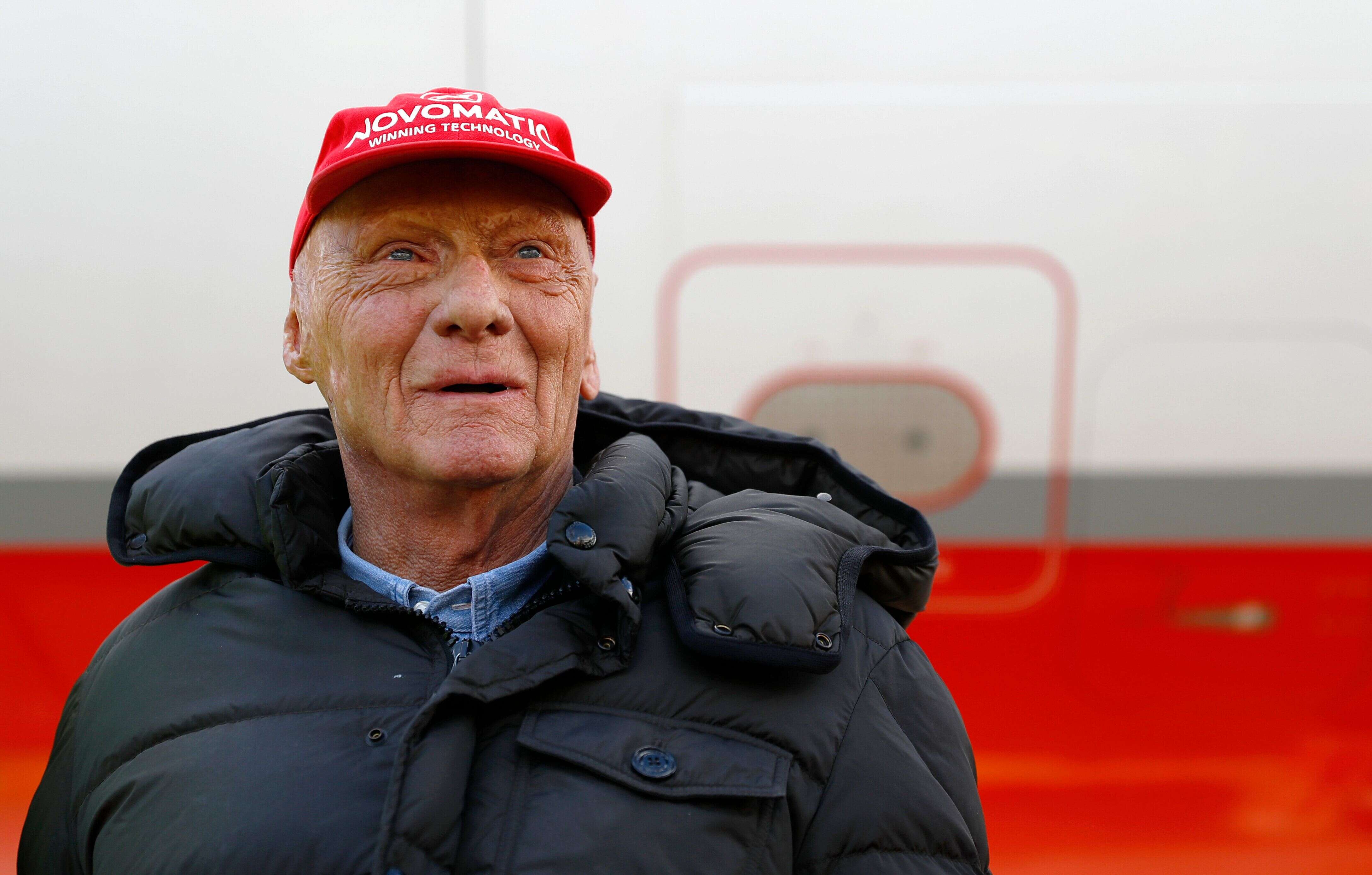 Niki Lauda, ici à l'aéroport de Dusseldorf en mars 2018, est mort à l'âge de 70 ans.