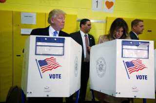 Tout Donald Trump est résumé dans cette photo où il vote avec Melania à l'élection présidentielle américaine 2016