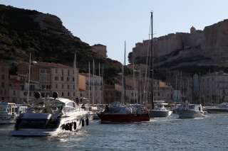 Le port de Bonifacio en Corse.