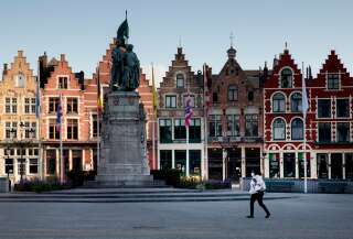 La Belgique connaît une hausse significative des contaminations au coronavirus (Image d'illustration: à Bruges le 13 mai).