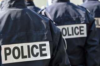 À Toulouse, trois policiers ont été blessés dont une plus grièvement après une agression à l'acide en marge d'une intervention pour un différend familial (photo d'illustration prise à Lille au mois d'avril).