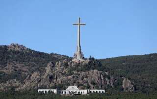 La justice espagnole, autorise l’exhumation des restes de Franco.