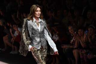 À la Fashion Week de Milan, Carla Bruni-Sarkozy a défilé pour Dolce & Gabbana