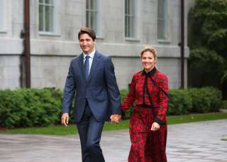 Justin Trudeau doit rester à l'isolement, sa femme Sophie Grégorie Trudeau (ici en septembre à Ottawa) ayant été testée positive au nouveau coronavirus.