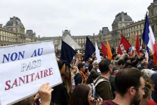 Photo d'illustration prise le 17 juillet à Paris, lors d'une manifestation contre les nouvelles mesures anti-Covid et notamment l'extension du pass sanitaire.