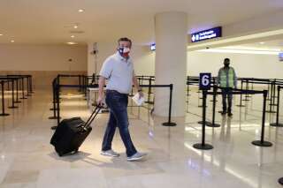 Ted Cruz quitte le Texas pour Cancún en pleine vague de froid mortelle, tollé