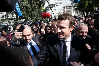 Avant sa visite dans les quartiers, Macron interpellé par des élus: 