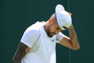 Nick Kyrgios face au Britannique Paul Jubb ce mardi 28 juin à Wimbledon.