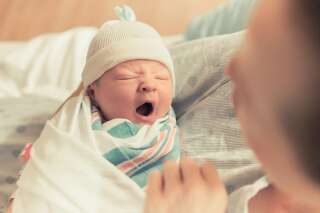 Un bébé conçu avec l'ADN de trois parents naît en Grèce