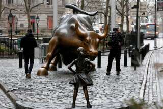 Le chien qui urine, la goutte qui fait déborder le vase de la polémique des sculptures à Wall Street