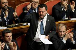 Matteo Salvini a dénoncé le recours selon lui fréquent de femmes étrangères aux urgences médicales pour des avortements,