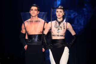 Fashion Week Haute Couture de Paris: tétons, cigarette et liberté au défilé Jean Paul Gaultier