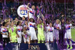 Le résumé de la finale de la Ligue des champions féminine, gagnée par l'OL aux tirs au but face au PSG (7-6 t.a.b.)
