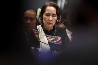 Anne Hidalgo retire à Aung San Suu Kyi sa citoyenneté d'honneur