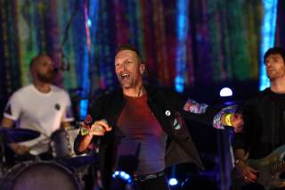 Coldplay se produisant le 12 octobre 2021 à Londres.