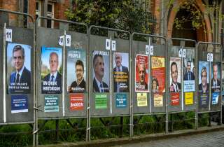Affiches électorales des 11 candidats à l'élection présidentielle de 2017 (illustration)