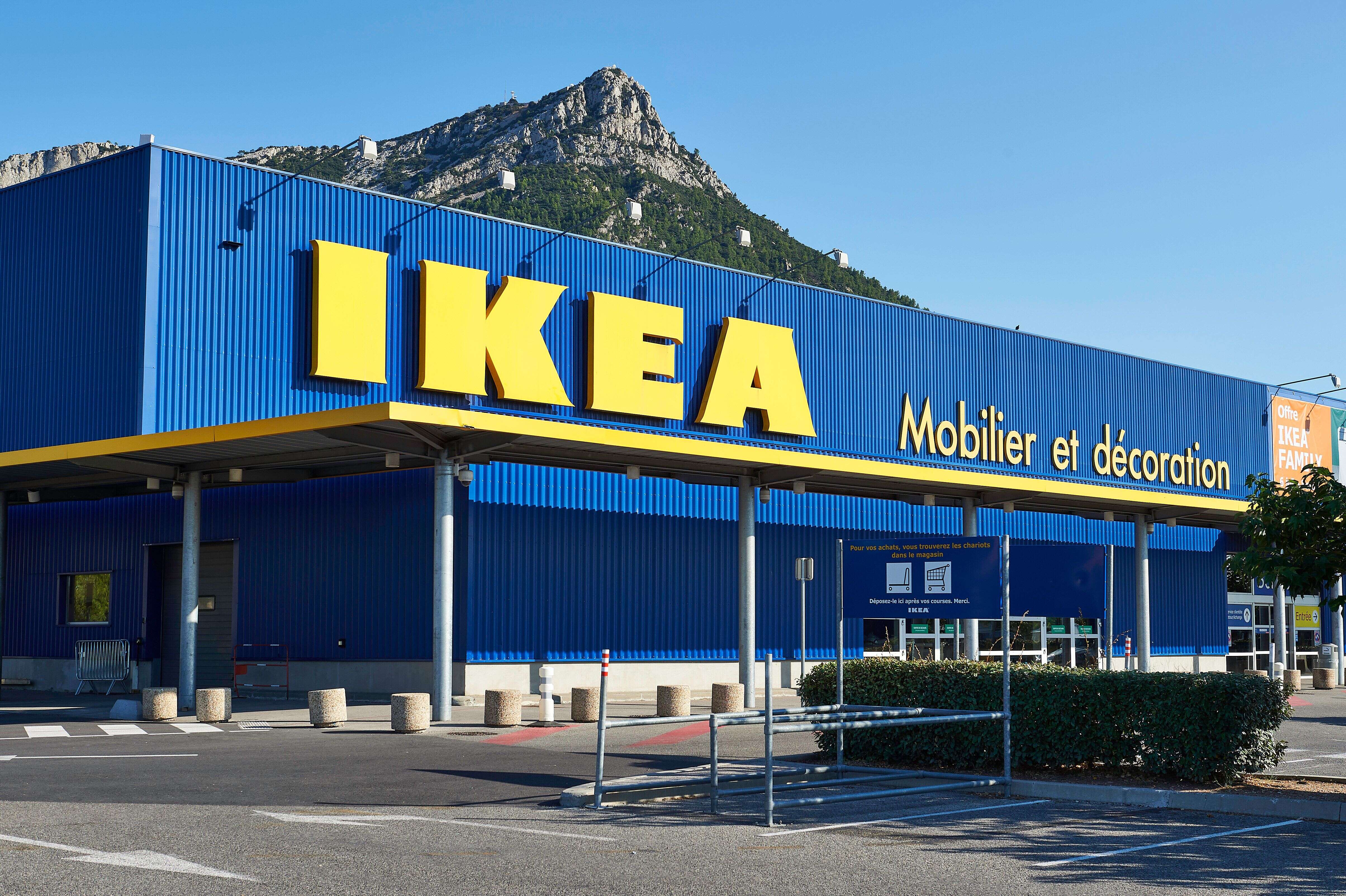 Ikea, ici à La-Valette-du-Var, lance une campagne de rachat de meubles pour ensuite les revendre.