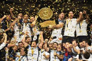 Rugby: Le Castres olympique remporte le Top 14 en dominant Montpellier en finale (29-13)