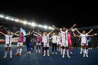 Ligue des champions féminine: face au PSG, Lyon se qualifie pour la finale contre le Barça