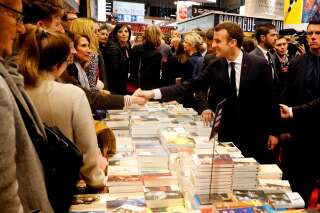 Macron inaugure le Salon du Livre en ignorant le pavillon russe