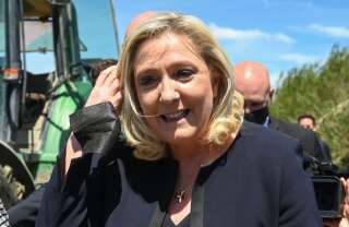 Marine Le Pen lors d'un déplacement dans le Gard le 20 mai.