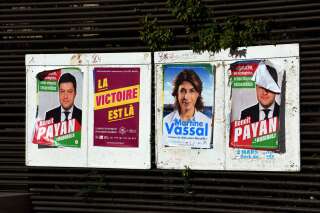 Les affiches électorales du second tour des élections municipales à Marseille.