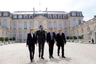 Marielle de Sarnez, ici à gauche avec Édouard Philippe, Emmanuel Macron et Jean-Yves Le Drian, du temps où elle était ministre macroniste, était particulièrement visée par le jeu de rôle proposé lors du séminaire de La République en Marche.