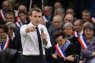 Emmanuel Macron, lors du lancement du Grand débat national, devant les maires, le 15 janvier 2019