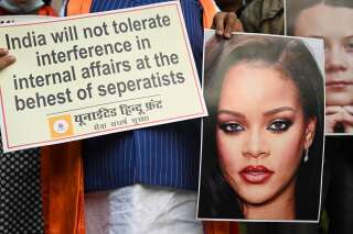 Des activistes manifestaient le premier 4 février 2021 à New Delhi, en Inde, après des tweets de Rihanna sur les manifestations d’agriculteurs devenus viraux.
