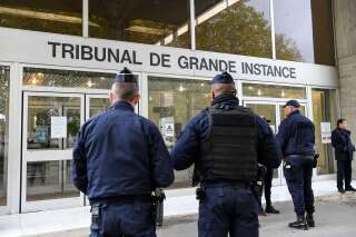 Policiers brûlés à Viry-Châtillon: des peines de 10 à 20 ans pour 8 des accusés