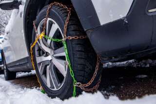 Les automobilistes devront détenir des chaînes à neige dans leur voiture, mais les sanctions ne s'appliqueront pas avant l'hiver 2022.