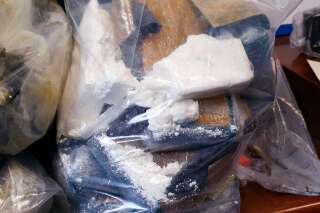 Appel à la vigilance après la découverte de paquets de cocaïne sur des plages de la côte Atlantique