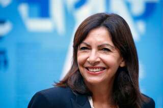 La maire de Paris et candidate socialiste à la présidentielle Anne Hidalgo fait partie des premiers nommés pour le prix de l'humour politique 2022 (photo prise à Paris en septembre dernier).