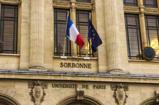 Devant l'université de la Sorbonne à Paris. (photo d'illustration)